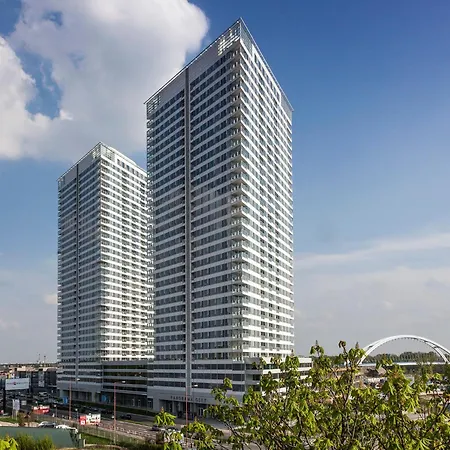 Апартаменты Sag 28 Floor Panrama Free Parking Free Wifi