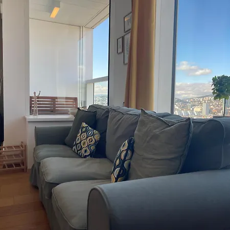 Апартаменты Sag 28 Floor Panrama Free Parking Free Wifi