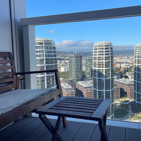 Sag 28 Floor Panrama Free Parking Free Wifi * Μπρατισλάβα