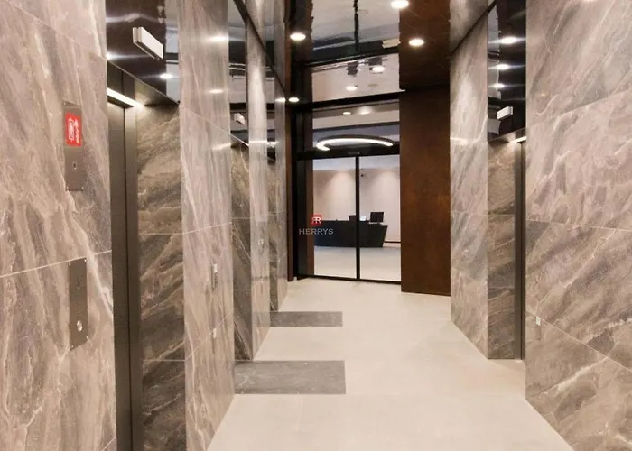 Sag 28 Floor Panrama Free Parking Free Wifi Bratislava