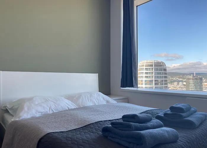 Apartment Sag 28 Floor Panrama Free Parking Free Wifi Bratislava