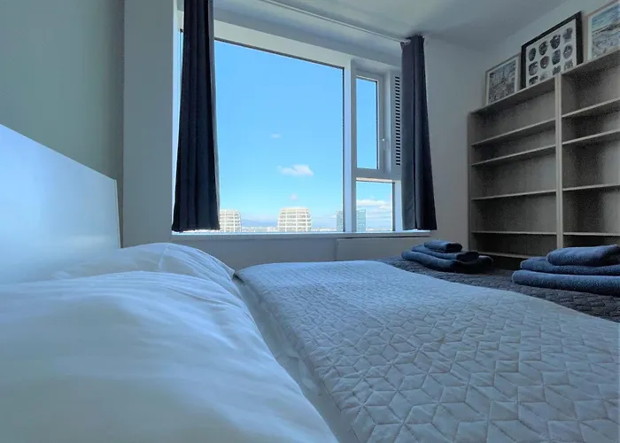 Sag 28 Floor Panrama Free Parking Free Wifi * ブラチスラヴァ